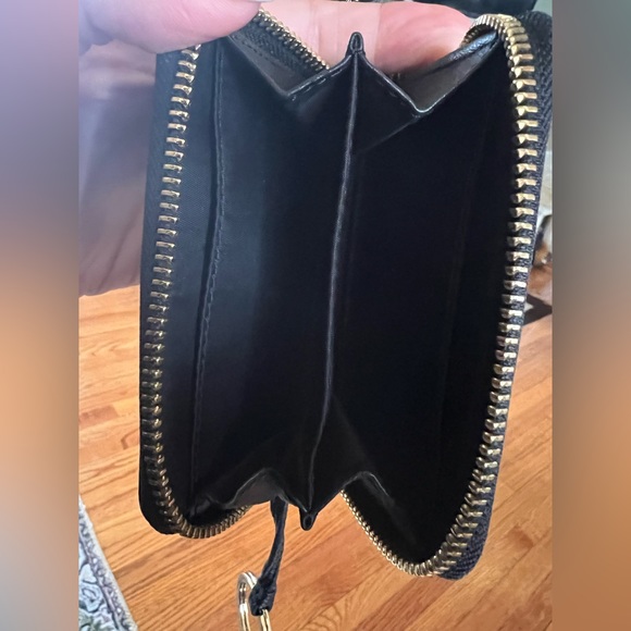 Small Tory Burch wallet and key holder - Picture 2 of 8